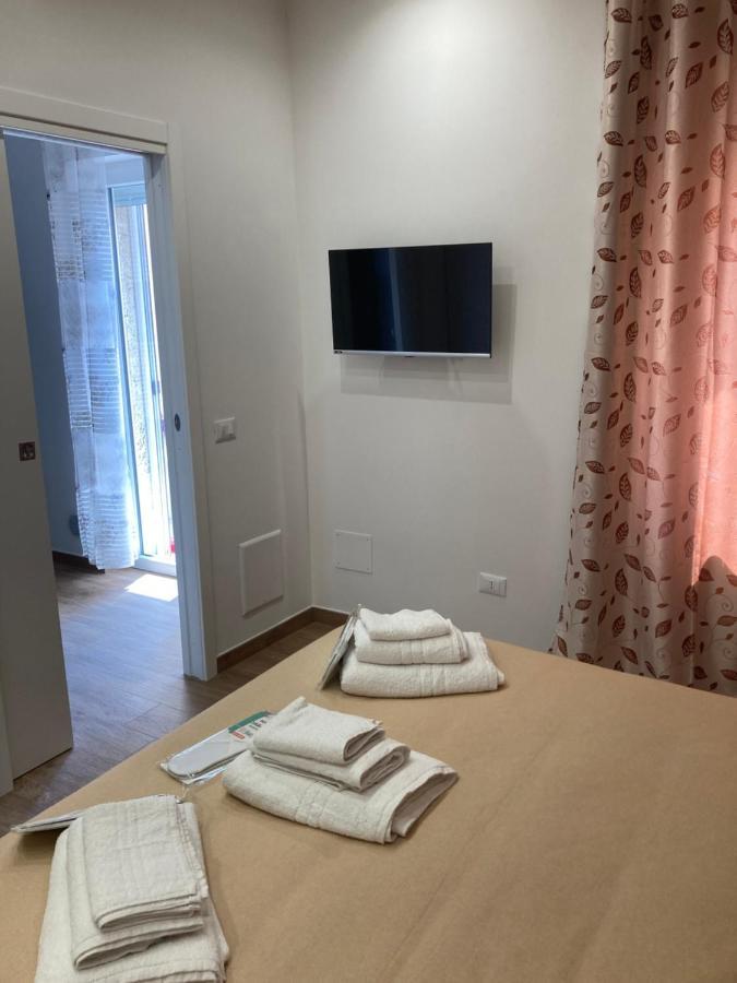 Piccolo Paradiso Suite In Pieno Centro Castel Di Sangro Exterior foto